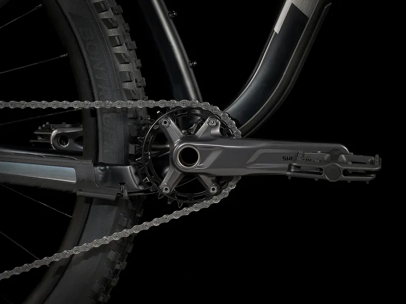 TREK Roscoe 7 Hardtail Mountain Bike in Matte Trek Black-2